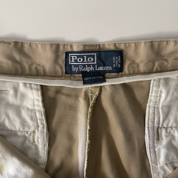 Polo by Ralph Lauren - Khaki Shorts - Size 36 - Picture 3 of 5